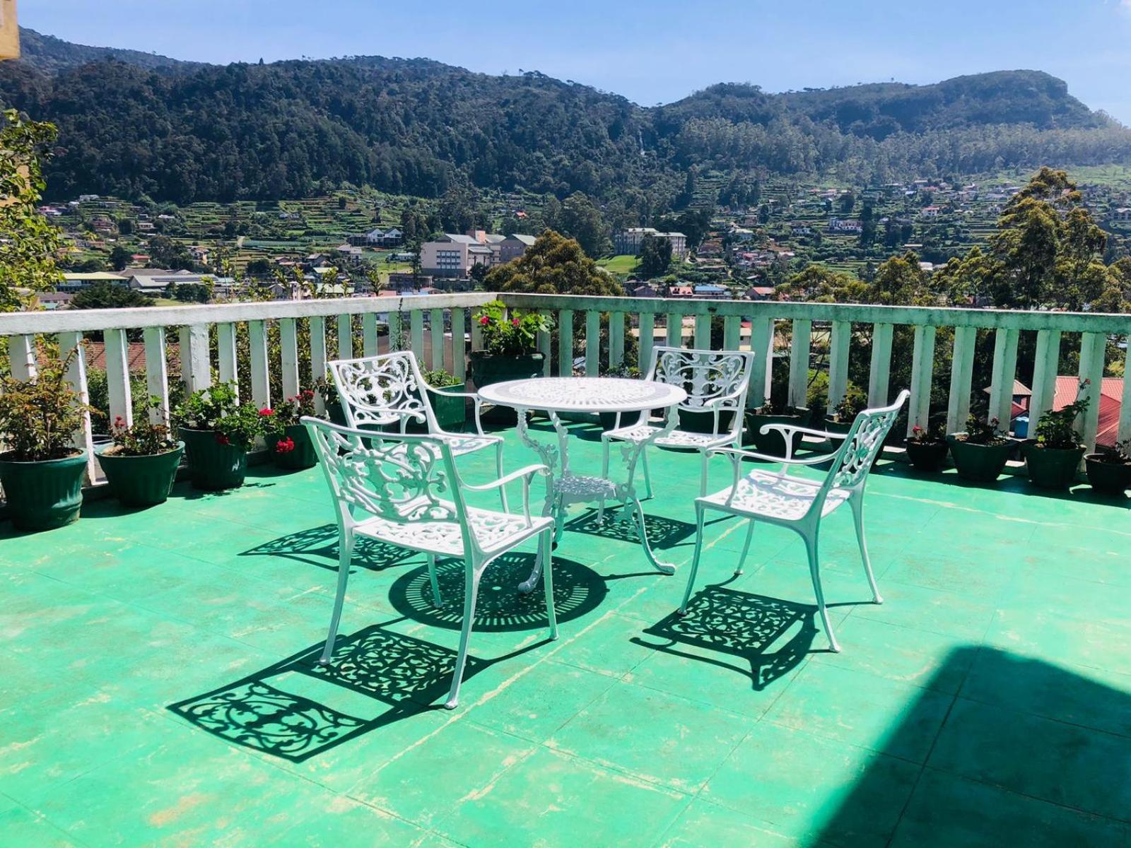 Hikers Inn 努沃勒埃利耶 外观 照片